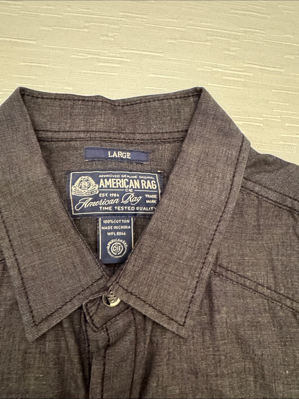 AMERICAN RAG snap button down - Picture 2 of 2